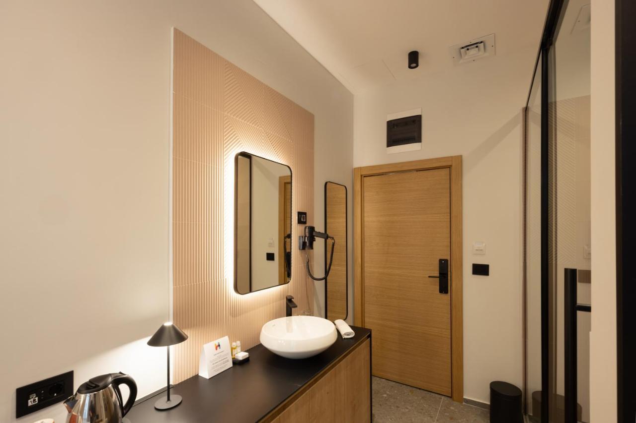 Hop Inn Rooms & Suites เบลเกรด ภายนอก รูปภาพ