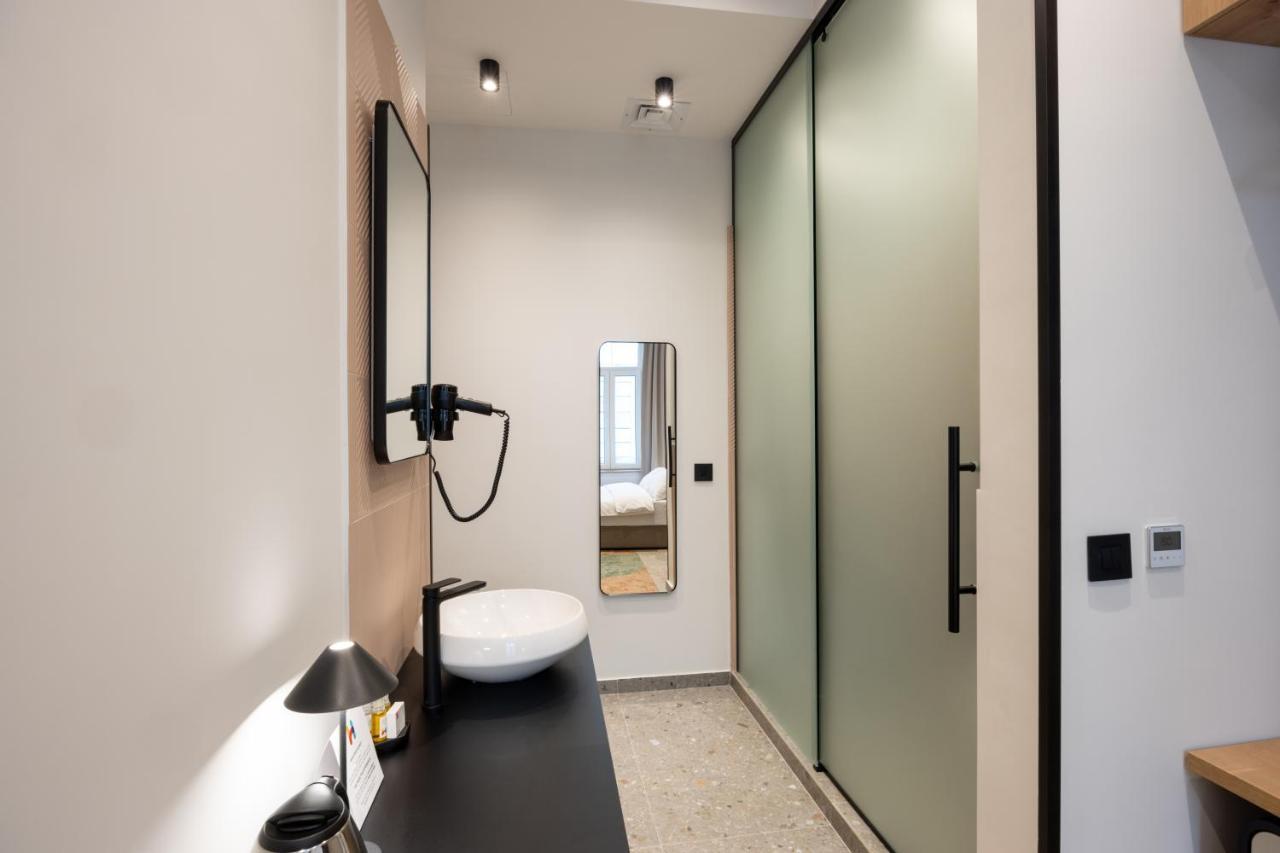 Hop Inn Rooms & Suites เบลเกรด ภายนอก รูปภาพ