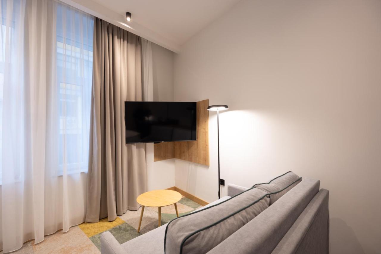 Hop Inn Rooms & Suites เบลเกรด ภายนอก รูปภาพ